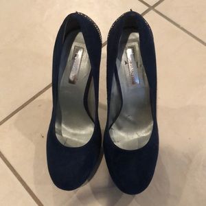 Blue suede heels with metal design